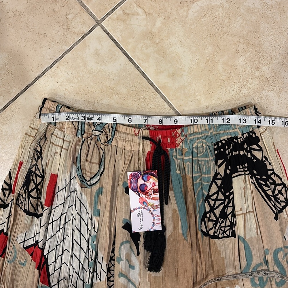 Brand🆕🥰😍🥰 GYPSIE BLU Parisian Print Beige Maxi Skirt - Picture 13 of 13